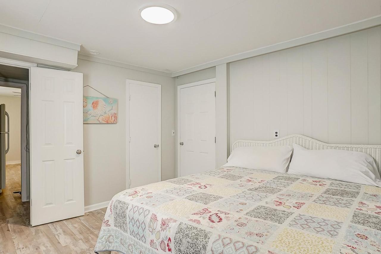 Villa Barefoot Bungalow Edisto Beach Exterior foto
